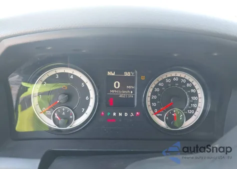 2017 Ram 2500 Tradesman 4X2 6'4 Box z USA, uszkodzony, nr VIN 3C6UR4CJ0HG587687